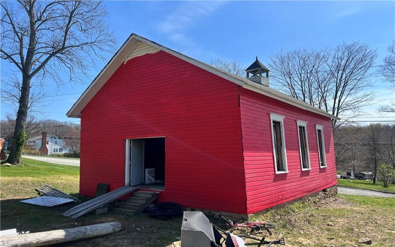5815 Route 711, New Florence, 15944, 4 Bedrooms Bedrooms, 9 Rooms Rooms,2 BathroomsBathrooms,Residential,For Sale,Route 711,1747748