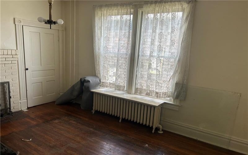 306 4th St, Monessen, 15062, 2 Bedrooms Bedrooms, ,1 BathroomBathrooms,Residential,For Sale,4th St,1749552