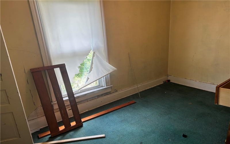 306 4th St, Monessen, 15062, 2 Bedrooms Bedrooms, ,1 BathroomBathrooms,Residential,For Sale,4th St,1749552