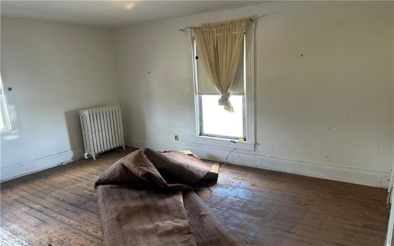 306 4th St, Monessen, 15062, 2 Bedrooms Bedrooms, ,1 BathroomBathrooms,Residential,For Sale,4th St,1749552