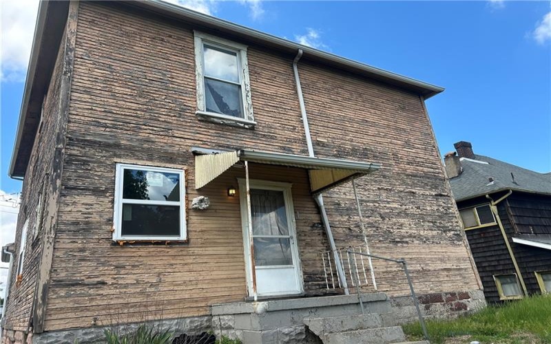 306 4th St, Monessen, 15062, 2 Bedrooms Bedrooms, ,1 BathroomBathrooms,Residential,For Sale,4th St,1749552