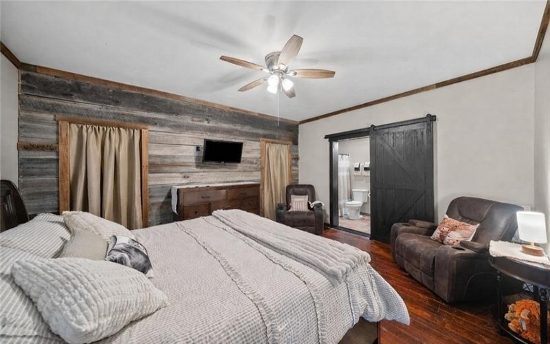 580 Green Valley, Eighty Four, 15330, 4 Bedrooms Bedrooms, 10 Rooms Rooms,2 BathroomsBathrooms,Residential,For Sale,Green Valley,1747771
