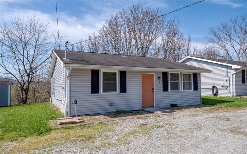 249 Washington Rd., Waynesburg, 15370, 2 Bedrooms Bedrooms, ,1 BathroomBathrooms,Residential,For Sale,Washington Rd.,1747807