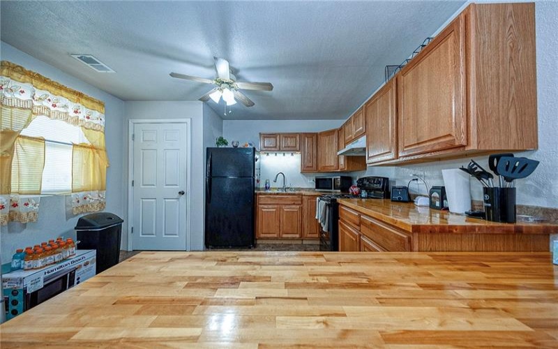 249 Washington Rd., Waynesburg, 15370, 2 Bedrooms Bedrooms, ,1 BathroomBathrooms,Residential,For Sale,Washington Rd.,1747807