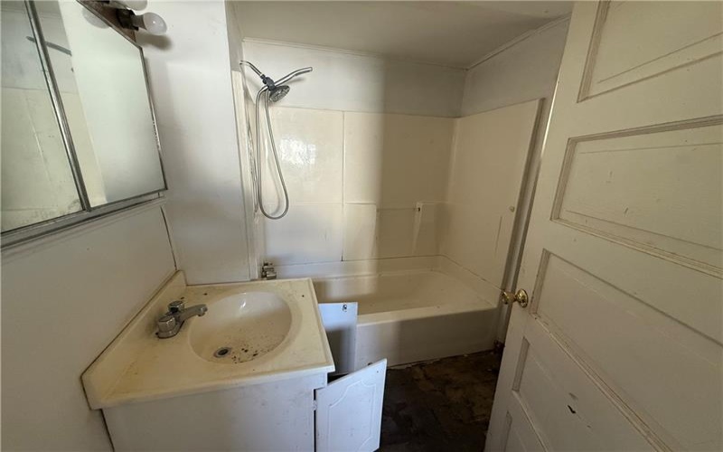 151-152 Meadow Street, Westland, 15378, 4 Bedrooms Bedrooms, ,2 BathroomsBathrooms,Residential,For Sale,Meadow Street,1749575
