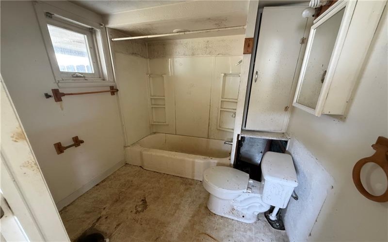 151-152 Meadow Street, Westland, 15378, 4 Bedrooms Bedrooms, ,2 BathroomsBathrooms,Residential,For Sale,Meadow Street,1749575
