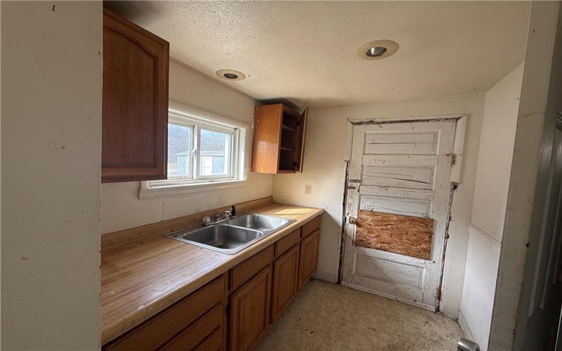 151-152 Meadow Street, Westland, 15378, 4 Bedrooms Bedrooms, ,2 BathroomsBathrooms,Residential,For Sale,Meadow Street,1749575