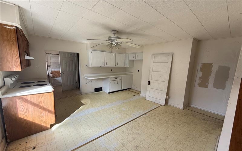 151-152 Meadow Street, Westland, 15378, 4 Bedrooms Bedrooms, ,2 BathroomsBathrooms,Residential,For Sale,Meadow Street,1749575