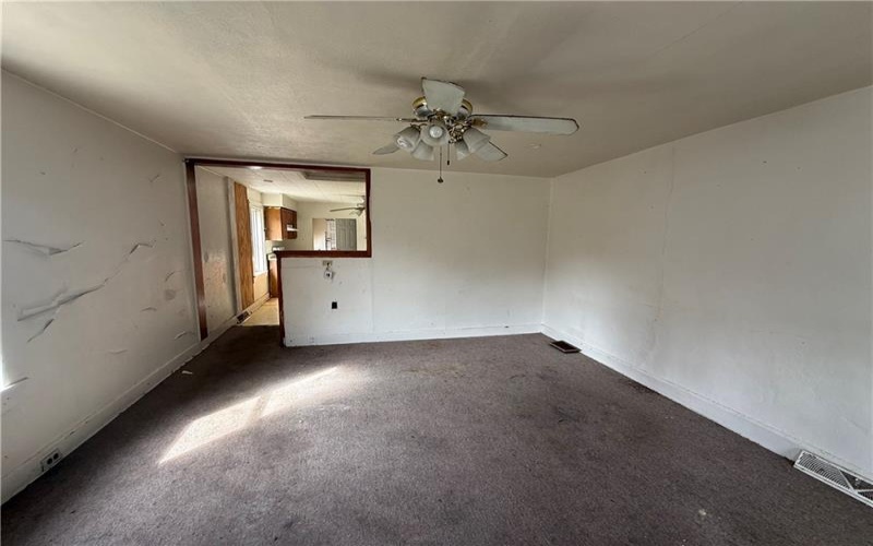 151-152 Meadow Street, Westland, 15378, 4 Bedrooms Bedrooms, ,2 BathroomsBathrooms,Residential,For Sale,Meadow Street,1749575