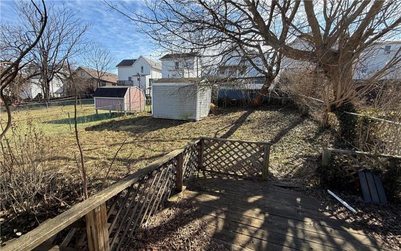 629 1/2 Broad Street, Washington, 15301, 2 Bedrooms Bedrooms, ,1 BathroomBathrooms,Residential,For Sale,Broad Street,1749580