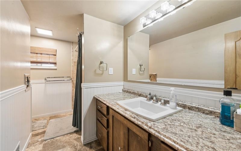 154 Manchester Drive, Irwin, 15642, 3 Bedrooms Bedrooms, 9 Rooms Rooms,2 BathroomsBathrooms,Residential,For Sale,Manchester Drive,1749584