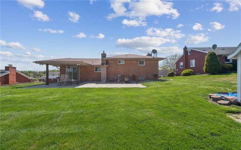 154 Manchester Drive, Irwin, 15642, 3 Bedrooms Bedrooms, 9 Rooms Rooms,2 BathroomsBathrooms,Residential,For Sale,Manchester Drive,1749584
