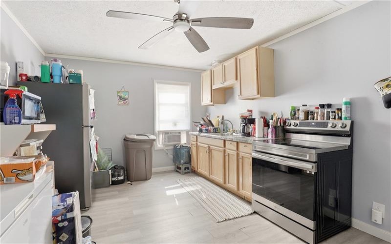 132 Waterloo Street, Friedens, 15541, ,Multi-unit,For Sale,Waterloo Street,1749587
