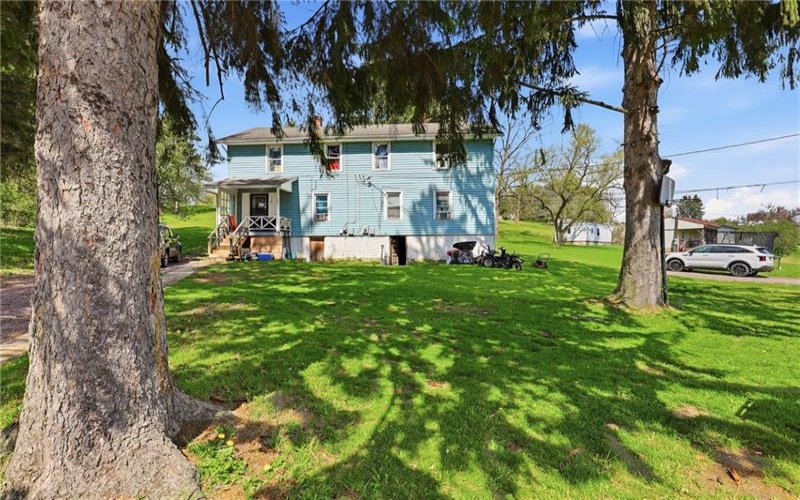 132 Waterloo Street, Friedens, 15541, ,Multi-unit,For Sale,Waterloo Street,1749587