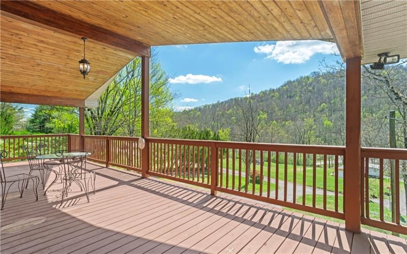 100 First Street, Confluence, 15424, 3 Bedrooms Bedrooms, ,2 BathroomsBathrooms,Residential,For Sale,First Street,1749609