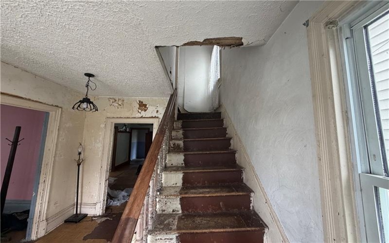 434 Center Ave, Somerset, 15501, 4 Bedrooms Bedrooms, ,2 BathroomsBathrooms,Residential,For Sale,Center Ave,1747843