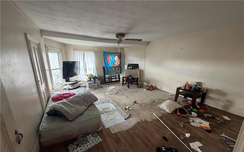 434 Center Ave, Somerset, 15501, 4 Bedrooms Bedrooms, ,2 BathroomsBathrooms,Residential,For Sale,Center Ave,1747843