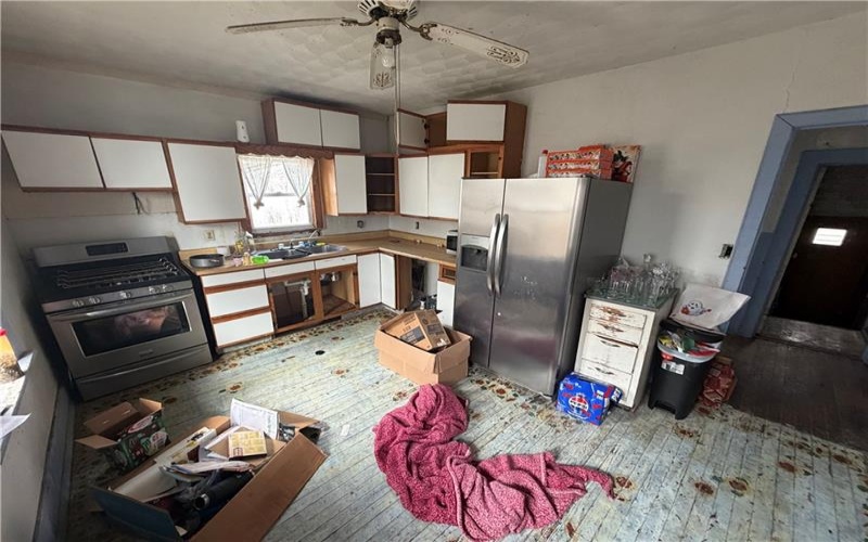 434 Center Ave, Somerset, 15501, 4 Bedrooms Bedrooms, ,2 BathroomsBathrooms,Residential,For Sale,Center Ave,1747843