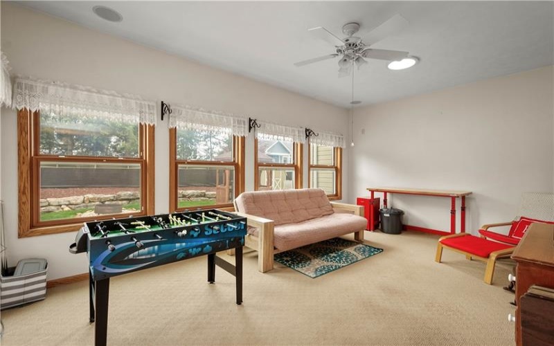 117 Clare Dr, Perryopolis, 15473, 4 Bedrooms Bedrooms, 10 Rooms Rooms,3.1 BathroomsBathrooms,Residential,For Sale,Clare Dr,1749633