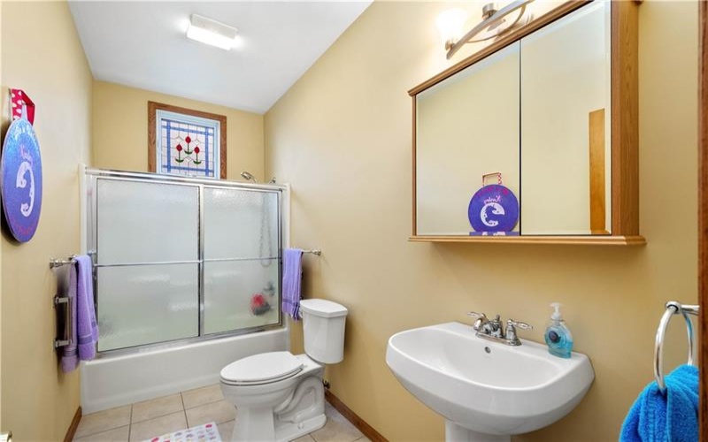 117 Clare Dr, Perryopolis, 15473, 4 Bedrooms Bedrooms, 10 Rooms Rooms,3.1 BathroomsBathrooms,Residential,For Sale,Clare Dr,1749633