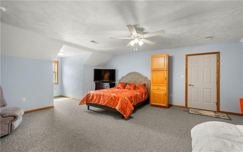 117 Clare Dr, Perryopolis, 15473, 4 Bedrooms Bedrooms, 10 Rooms Rooms,3.1 BathroomsBathrooms,Residential,For Sale,Clare Dr,1749633