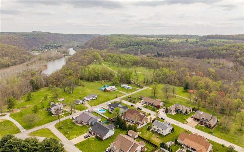 117 Clare Dr, Perryopolis, 15473, 4 Bedrooms Bedrooms, 10 Rooms Rooms,3.1 BathroomsBathrooms,Residential,For Sale,Clare Dr,1749633