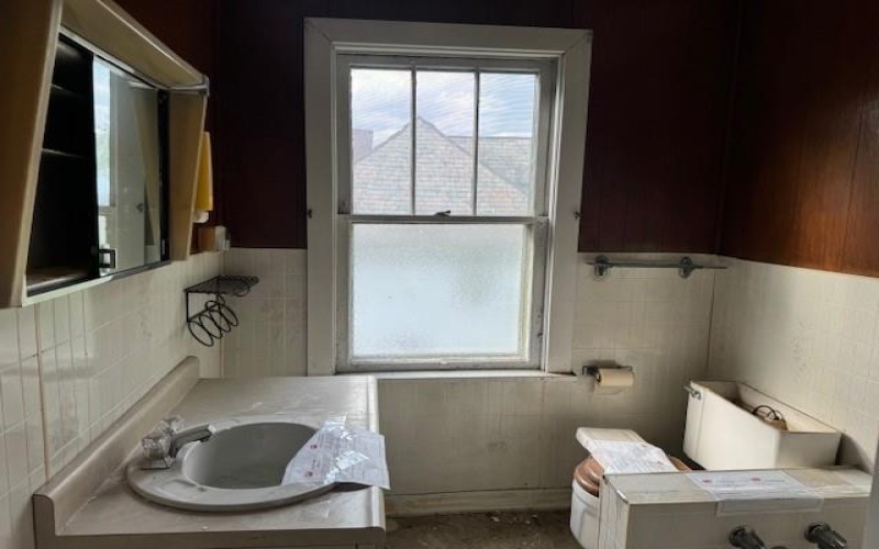 84 Union St, Brownsville, 15417, 4 Bedrooms Bedrooms, 8 Rooms Rooms,2 BathroomsBathrooms,Residential,For Sale,Union St,1749634
