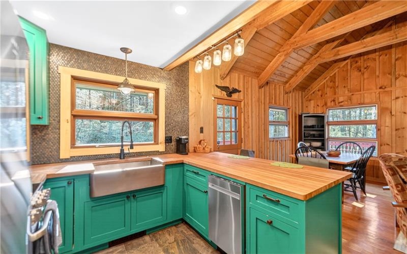 304 Clear Run Rd, Central City, 15926, 3 Bedrooms Bedrooms, ,3 BathroomsBathrooms,Residential,For Sale,Clear Run Rd,1749657
