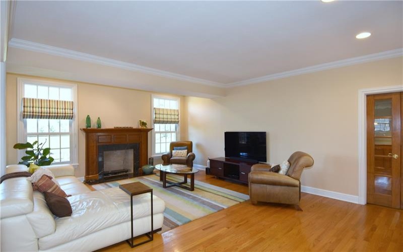 317 Abbey Brook Ln, Venetia, 15367, 4 Bedrooms Bedrooms, ,3.2 BathroomsBathrooms,Residential,For Sale,Abbey Brook Ln,1747932