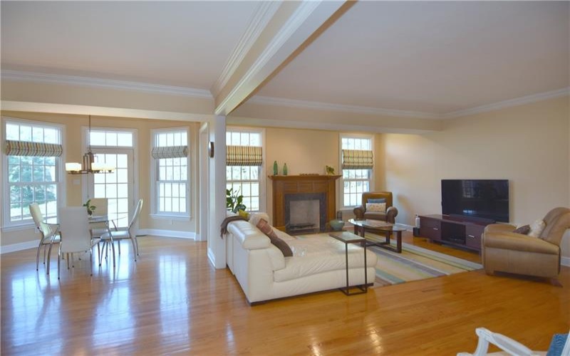 317 Abbey Brook Ln, Venetia, 15367, 4 Bedrooms Bedrooms, ,3.2 BathroomsBathrooms,Residential,For Sale,Abbey Brook Ln,1747932