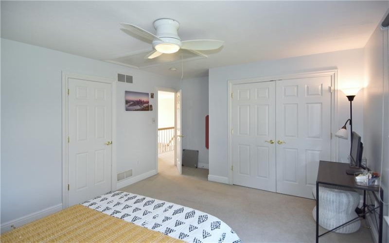 317 Abbey Brook Ln, Venetia, 15367, 4 Bedrooms Bedrooms, ,3.2 BathroomsBathrooms,Residential,For Sale,Abbey Brook Ln,1747932