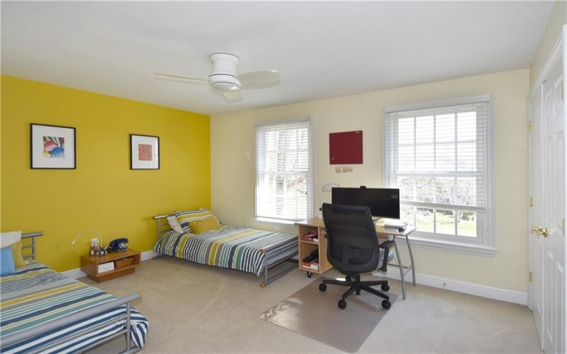 317 Abbey Brook Ln, Venetia, 15367, 4 Bedrooms Bedrooms, ,3.2 BathroomsBathrooms,Residential,For Sale,Abbey Brook Ln,1747932