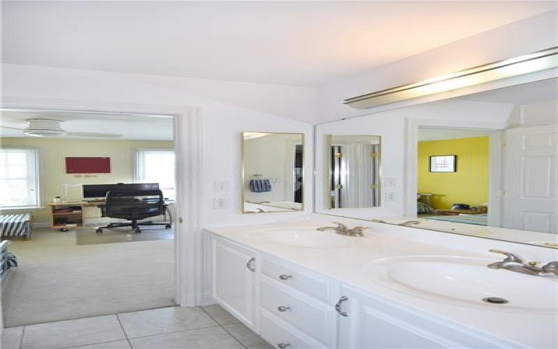317 Abbey Brook Ln, Venetia, 15367, 4 Bedrooms Bedrooms, ,3.2 BathroomsBathrooms,Residential,For Sale,Abbey Brook Ln,1747932