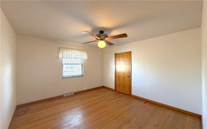 710 Walnut Street, Monongahela, 15063, 3 Bedrooms Bedrooms, 13 Rooms Rooms,2 BathroomsBathrooms,Residential,For Sale,Walnut Street,1747946