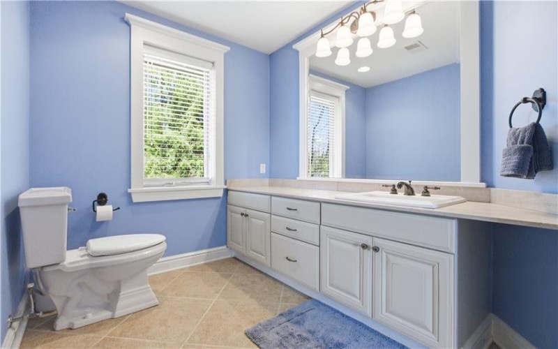 29 Virginia Lane, Canonsburg, 15317, 3 Bedrooms Bedrooms, 10 Rooms Rooms,3.2 BathroomsBathrooms,Residential,For Sale,Virginia Lane,1749697