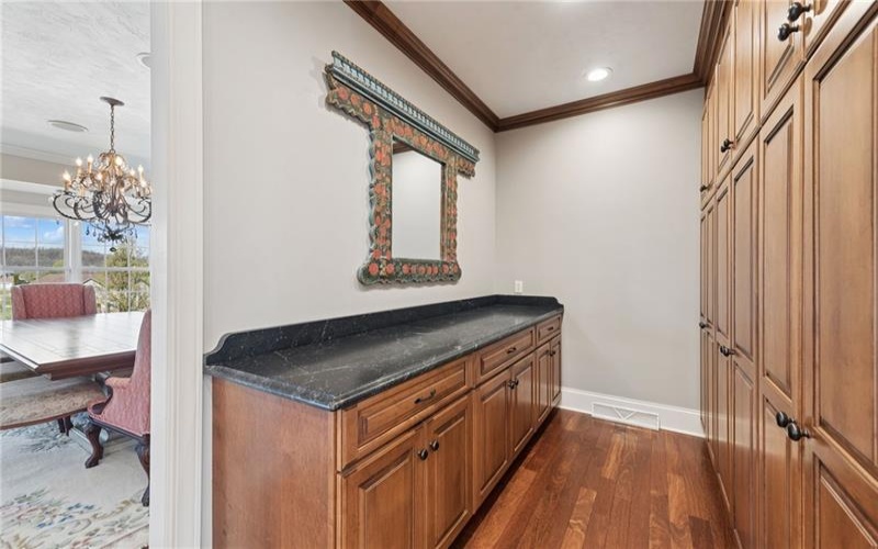 1141 Lauralynn Dr, Latrobe, 15650, 4 Bedrooms Bedrooms, 14 Rooms Rooms,3.2 BathroomsBathrooms,Residential,For Sale,Lauralynn Dr,1747952