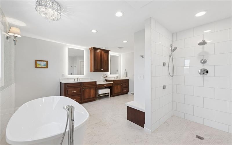 1141 Lauralynn Dr, Latrobe, 15650, 4 Bedrooms Bedrooms, 14 Rooms Rooms,3.2 BathroomsBathrooms,Residential,For Sale,Lauralynn Dr,1747952