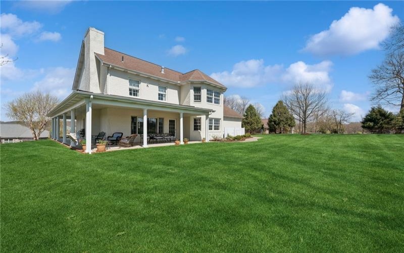 1141 Lauralynn Dr, Latrobe, 15650, 4 Bedrooms Bedrooms, 14 Rooms Rooms,3.2 BathroomsBathrooms,Residential,For Sale,Lauralynn Dr,1747952