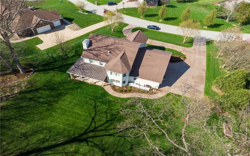 1141 Lauralynn Dr, Latrobe, 15650, 4 Bedrooms Bedrooms, 14 Rooms Rooms,3.2 BathroomsBathrooms,Residential,For Sale,Lauralynn Dr,1747952
