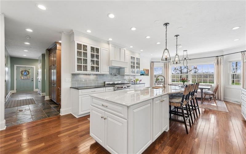 1141 Lauralynn Dr, Latrobe, 15650, 4 Bedrooms Bedrooms, 14 Rooms Rooms,3.2 BathroomsBathrooms,Residential,For Sale,Lauralynn Dr,1747952