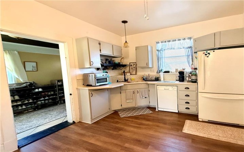 17 Johnson Rd, Houston, 15342, 3 Bedrooms Bedrooms, ,2 BathroomsBathrooms,Residential,For Sale,Johnson Rd,1747976