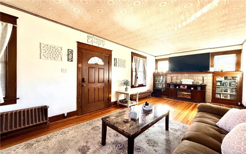 17 Johnson Rd, Houston, 15342, 3 Bedrooms Bedrooms, ,2 BathroomsBathrooms,Residential,For Sale,Johnson Rd,1747976