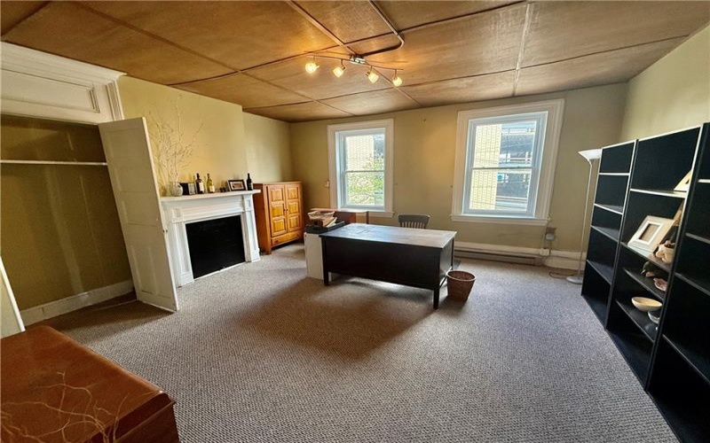 9 1/2-11 Church, Uniontown, 15401, ,Commercial-industrial-business,For Sale,Church,1747982