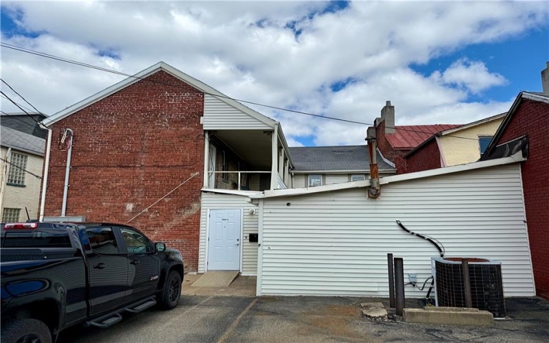 9 1/2-11 Church, Uniontown, 15401, ,Commercial-industrial-business,For Sale,Church,1747982