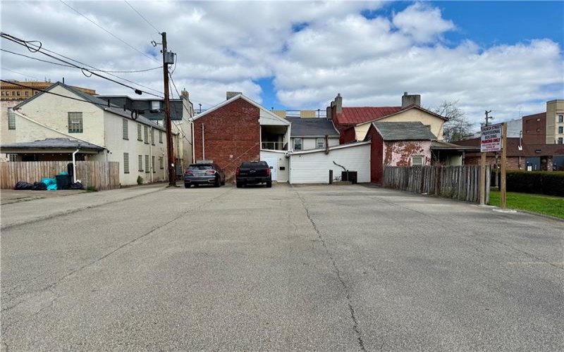 9 1/2-11 Church, Uniontown, 15401, ,Commercial-industrial-business,For Sale,Church,1747982