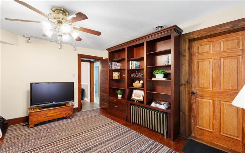 116 Kuchinic St, Venetia, 15367, 4 Bedrooms Bedrooms, 12 Rooms Rooms,3.1 BathroomsBathrooms,Residential,For Sale,Kuchinic St,1749726