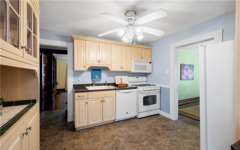 116 Kuchinic St, Venetia, 15367, 4 Bedrooms Bedrooms, 12 Rooms Rooms,3.1 BathroomsBathrooms,Residential,For Sale,Kuchinic St,1749726