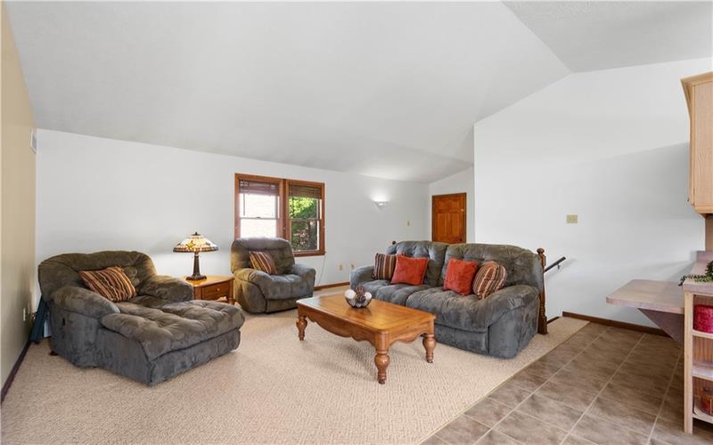 116 Kuchinic St, Venetia, 15367, 4 Bedrooms Bedrooms, 12 Rooms Rooms,3.1 BathroomsBathrooms,Residential,For Sale,Kuchinic St,1749726