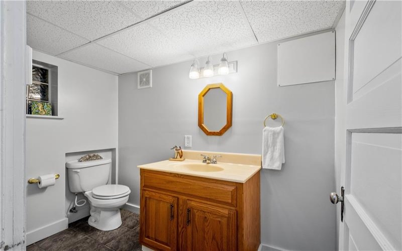 116 Kuchinic St, Venetia, 15367, 4 Bedrooms Bedrooms, 12 Rooms Rooms,3.1 BathroomsBathrooms,Residential,For Sale,Kuchinic St,1749726