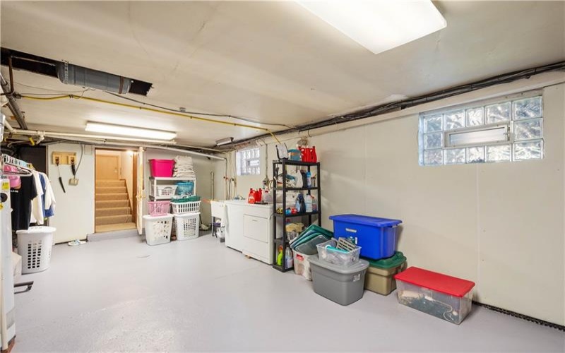 116 Kuchinic St, Venetia, 15367, 4 Bedrooms Bedrooms, 12 Rooms Rooms,3.1 BathroomsBathrooms,Residential,For Sale,Kuchinic St,1749726
